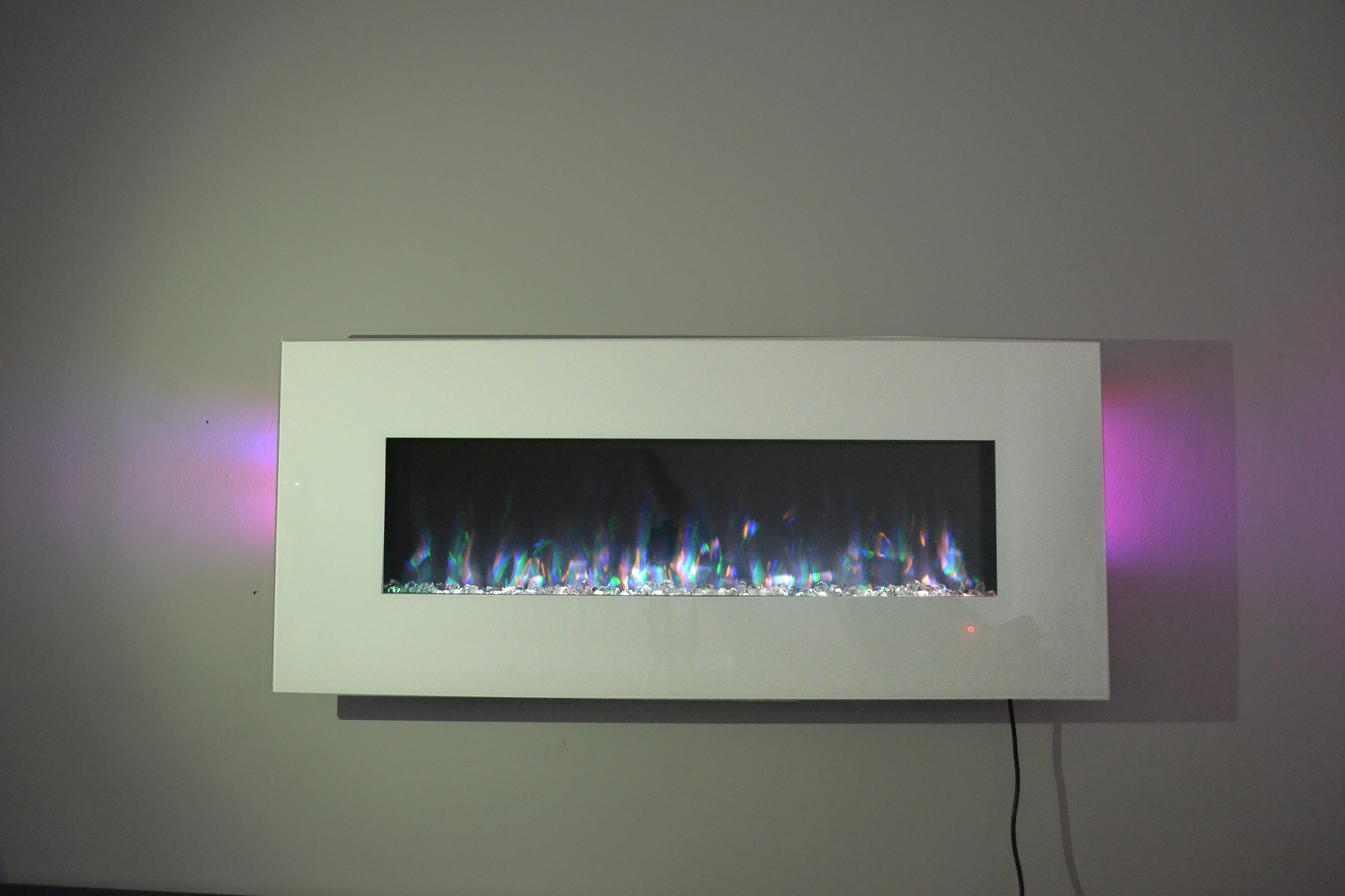 50inch White Wall Mounted Electric Fire with 10 colour Flames and side LEDs white flame