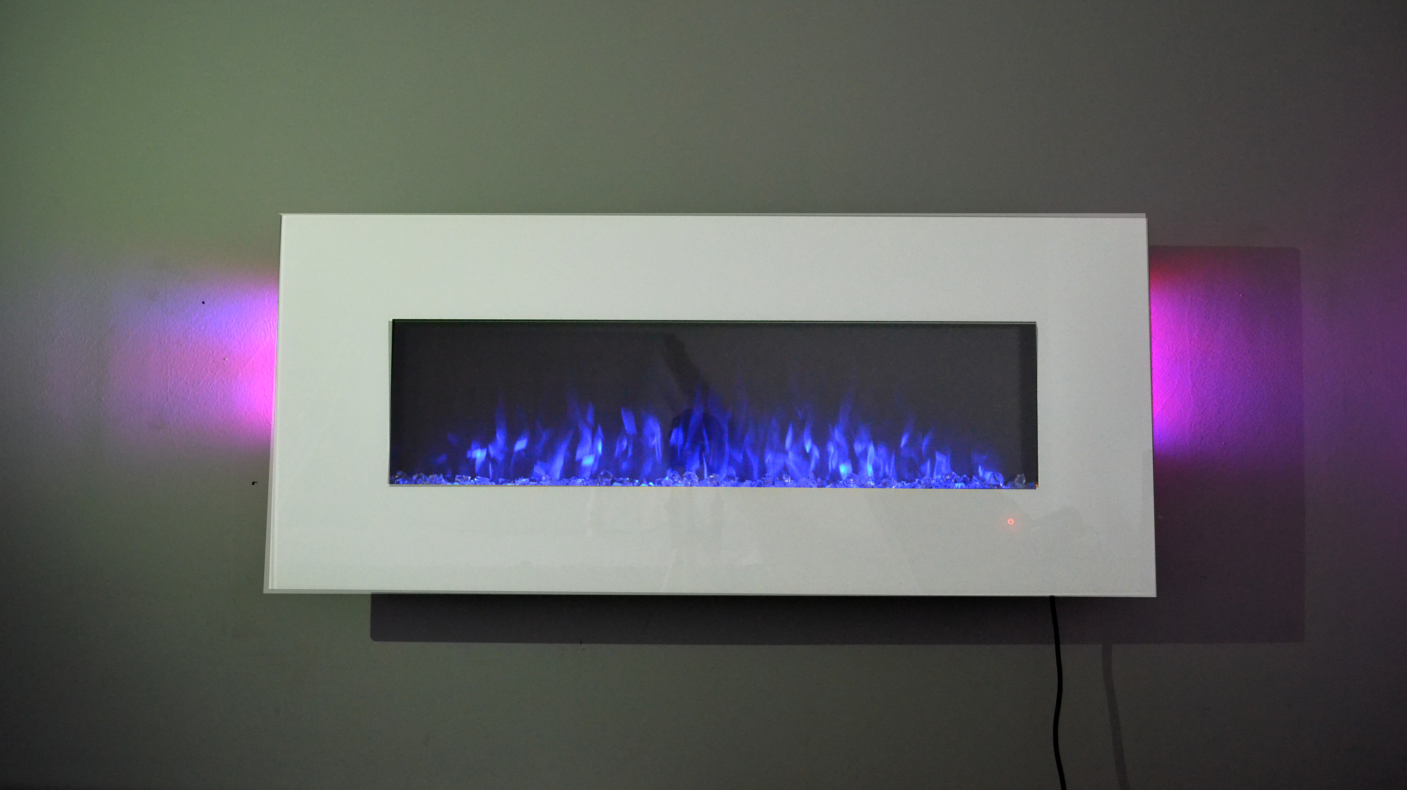 50inch White Wall Mounted Electric Fire with 10 colour Flames and side LEDs crystals blue flames 
